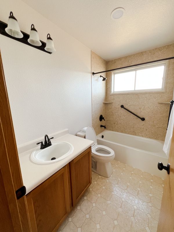 Bathroom Remodeling in Milwaukee County, WI